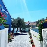 Ena
