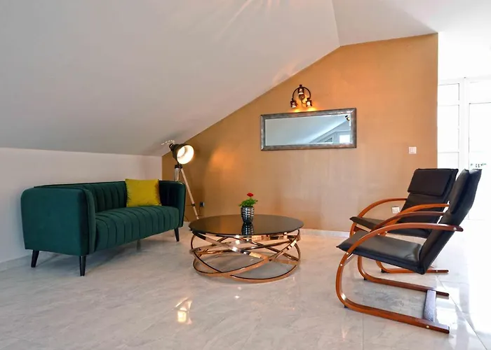 Ena 빌라 무르테르